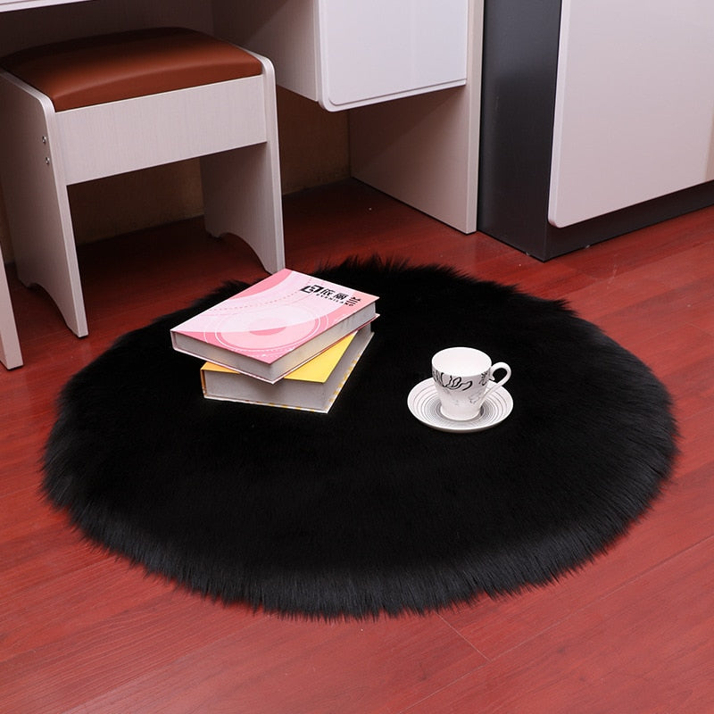 Plush Round Carpet