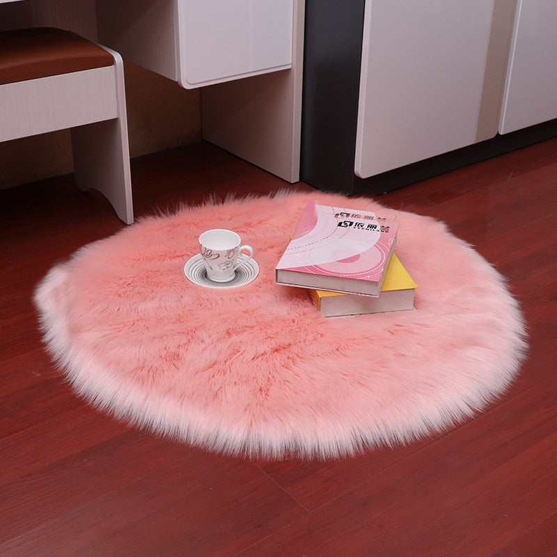 Plush Round Carpet