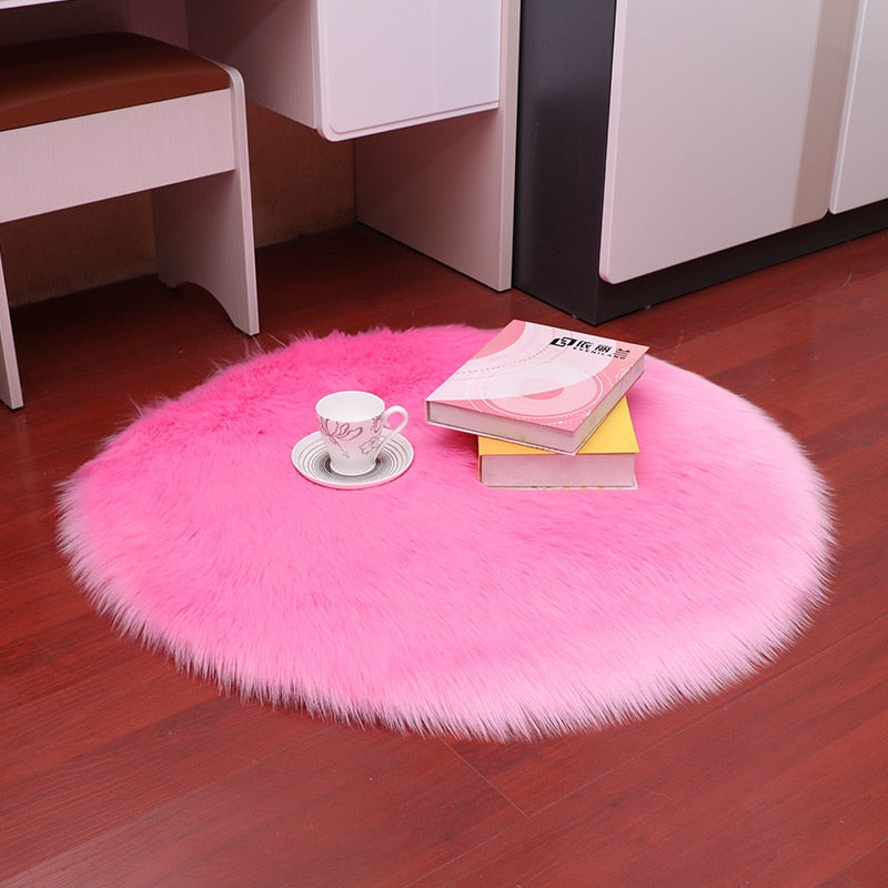 Plush Round Carpet