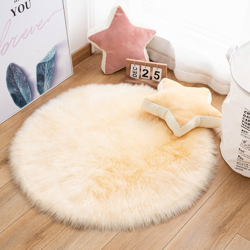 Plush Round Carpet